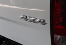 2014 Ram 3500. 4x4 - Image 27