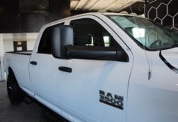 2014 Ram 3500. 4x4 - Image 13