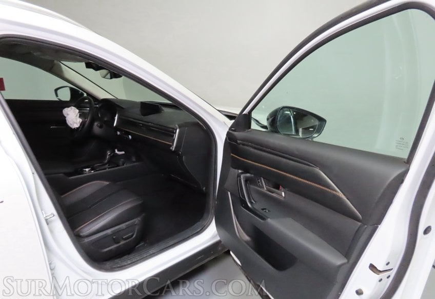 2026 Mazda CX-50 S Premium - Image 18
