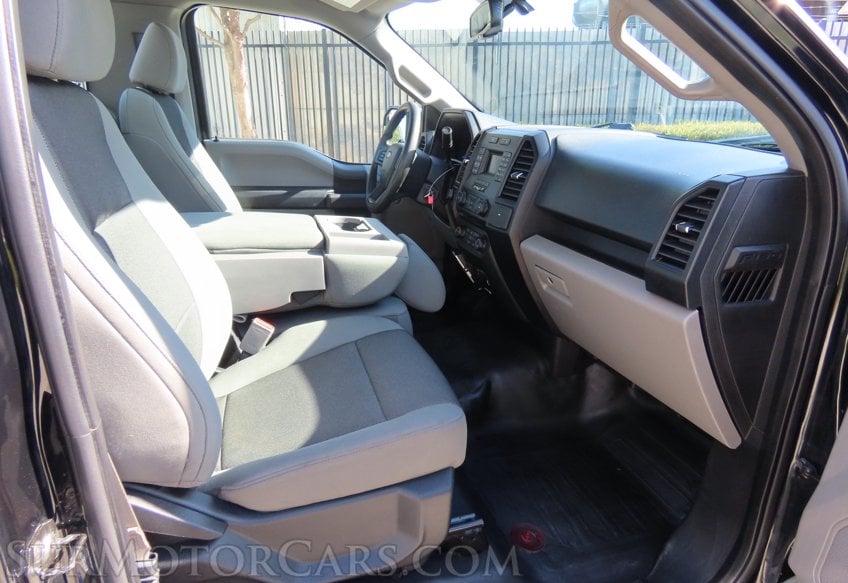 2017 Ford F-150 4x4 XL - Image 25