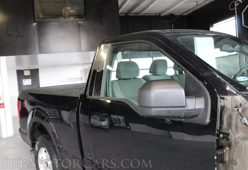 2017 Ford F-150 4x4 XL - Image 16