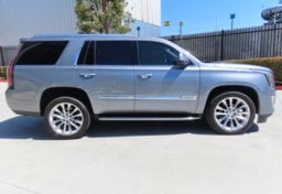 2018 Cadillac Escalade Luxury - Image 6