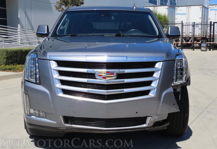2018 Cadillac Escalade Luxury - Image 12