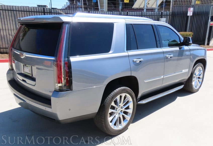 2018 Cadillac Escalade Luxury - Image 9