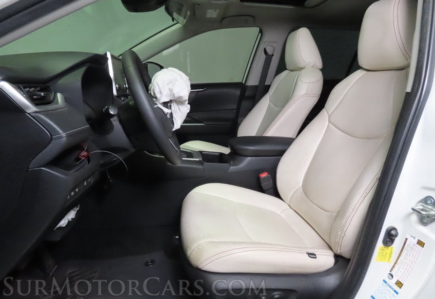 2022 Toyota RAV4 XLE Premium - Image 28