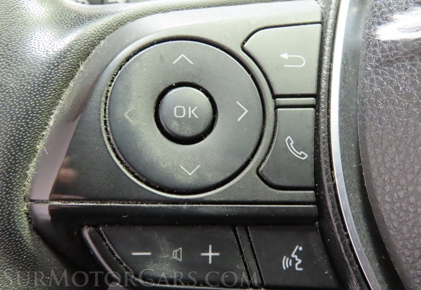 2022 Toyota RAV4 XLE Premium - Image 33