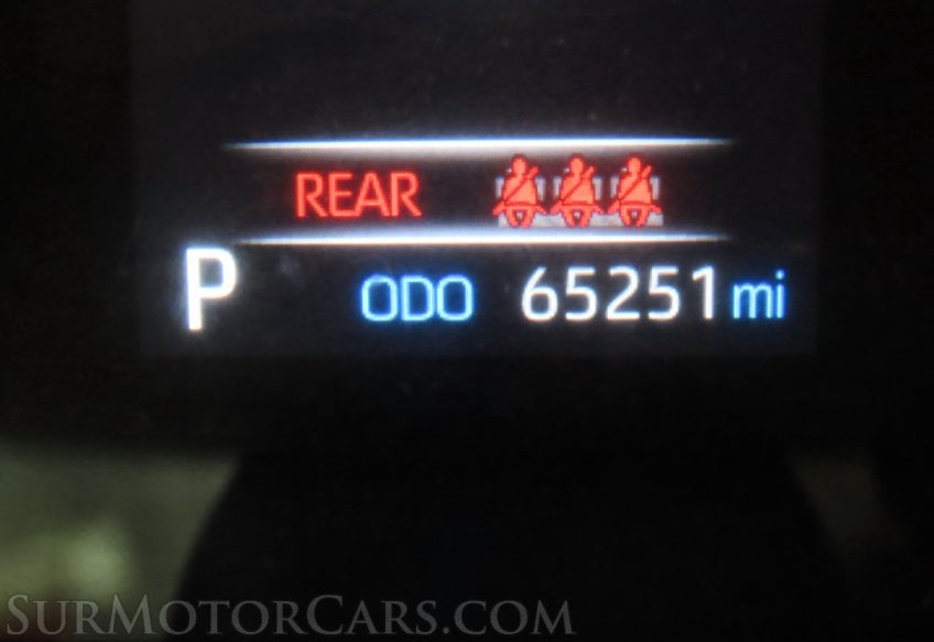2022 Toyota RAV4 XLE Premium - Image 35
