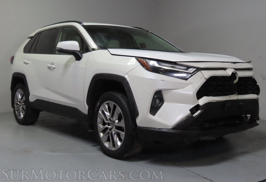 2022 Toyota RAV4 XLE Premium - Image 3