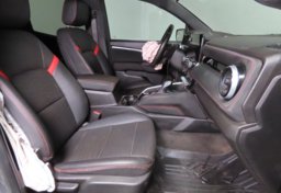 2023 Chevrolet Colorado Z71 - Image 12