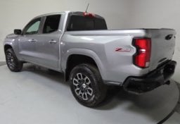 2023 Chevrolet Colorado Z71 - Image 8