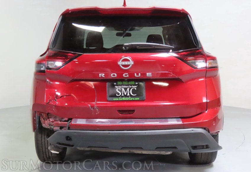 2025 Nissan Rogue SV - Image 11