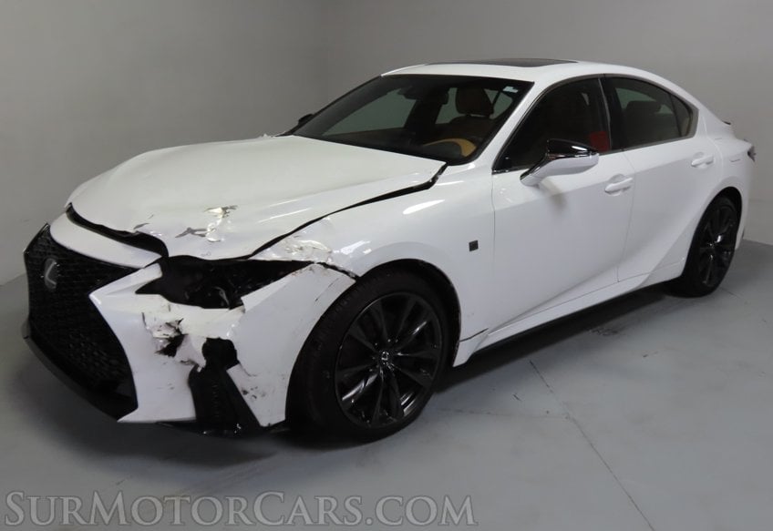 2025 Lexus IS 300 F SPORT Design - Image 2