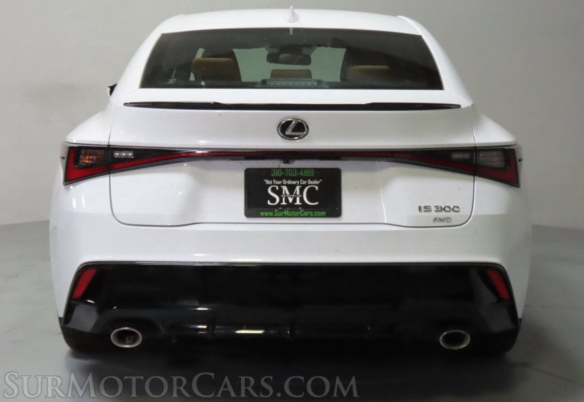 2025 Lexus IS 300 F SPORT Design - Image 12