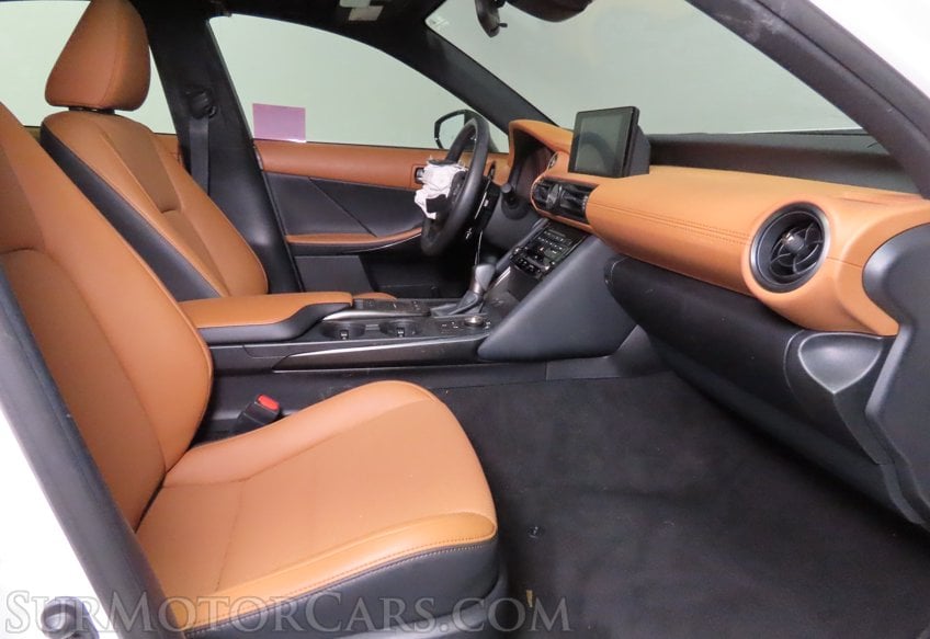 2025 Lexus IS 300 F SPORT Design - Image 42