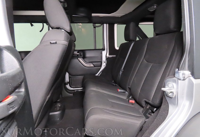 2018 Jeep Wrangler JK Unlimited Sport S - Image 32