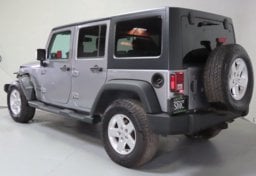 2018 Jeep Wrangler JK Unlimited Sport S - Image 8