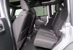 2018 Jeep Wrangler JK Unlimited Sport S - Image 31