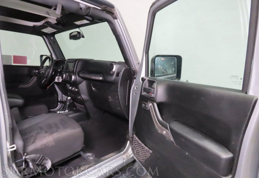2018 Jeep Wrangler JK Unlimited Sport S - Image 11
