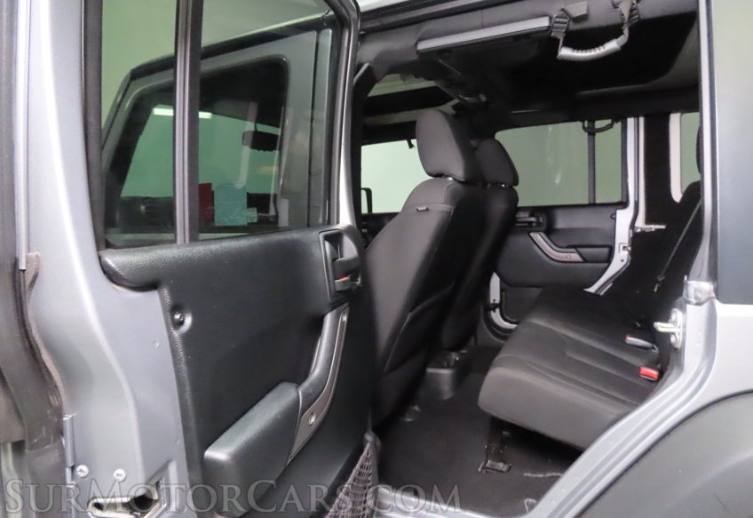 2018 Jeep Wrangler JK Unlimited Sport S - Image 33
