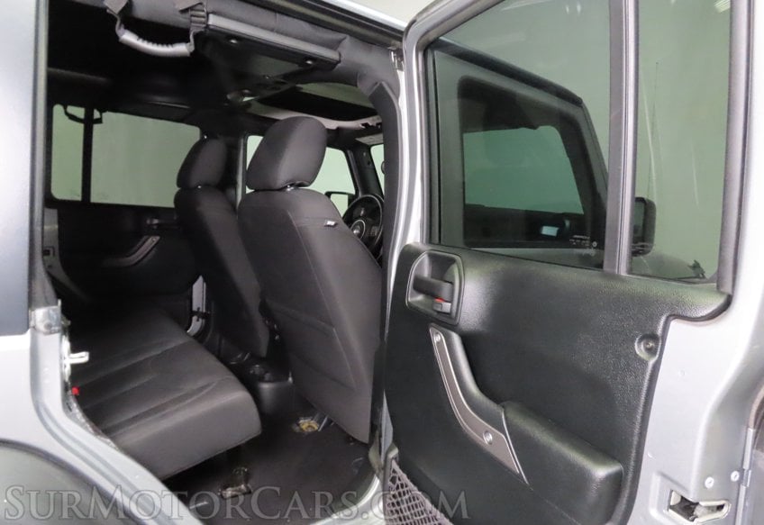 2018 Jeep Wrangler JK Unlimited Sport S - Image 14