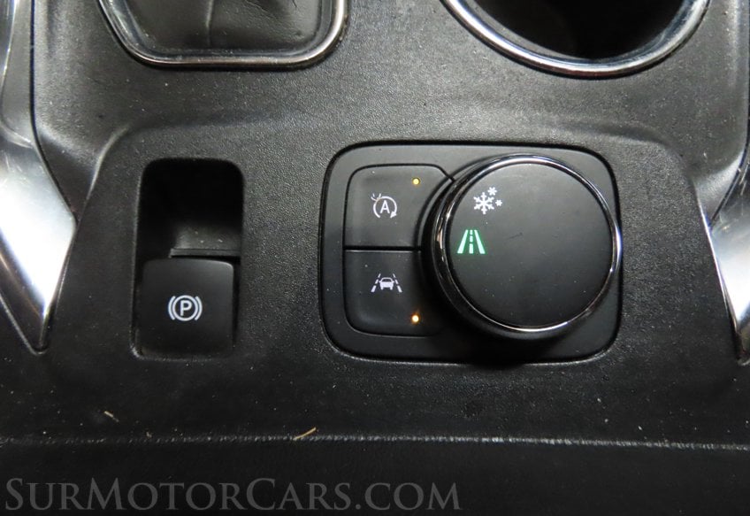 2023 Chevrolet Traverse LS - Image 42