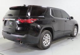 2023 Chevrolet Traverse LS - Image 6