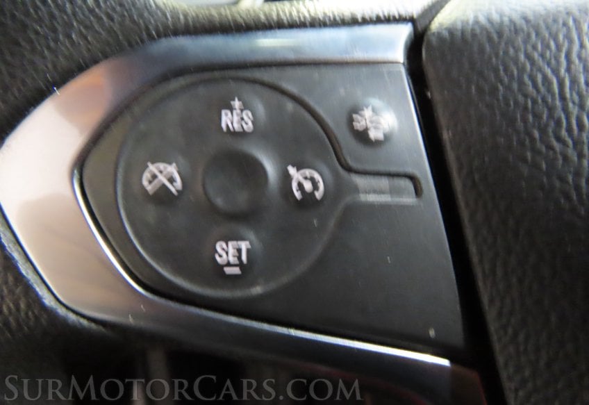 2023 Chevrolet Traverse LS - Image 34