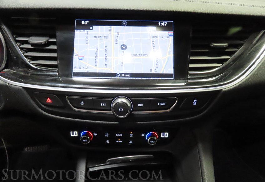 2018 Buick Regal TourX Essence - Image 34