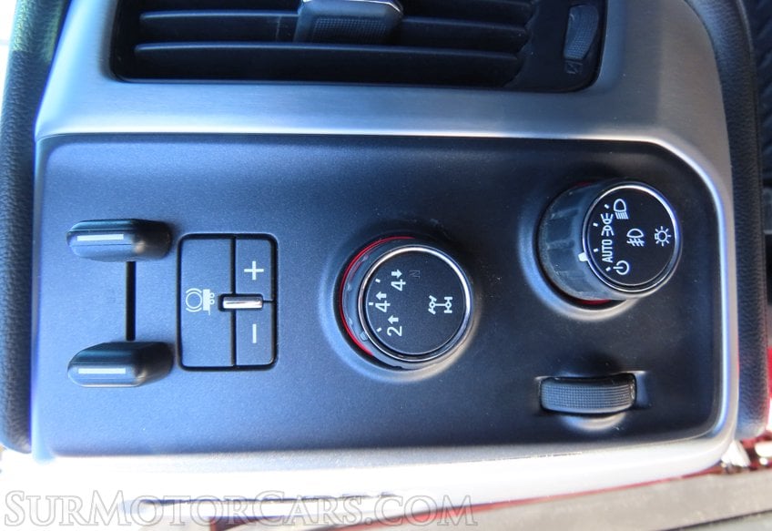 2016 GMC Sierra 3500HD SLT - Image 30