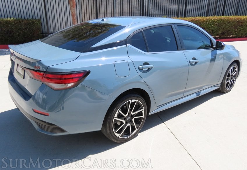 2025 Nissan Sentra SR - Image 6