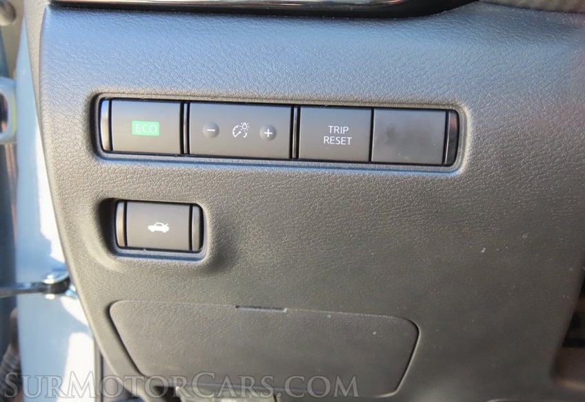 2025 Nissan Sentra SR - Image 45