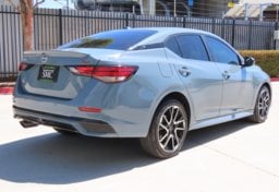 2025 Nissan Sentra SR - Image 8
