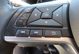 2025 Nissan Sentra SR - Image 32