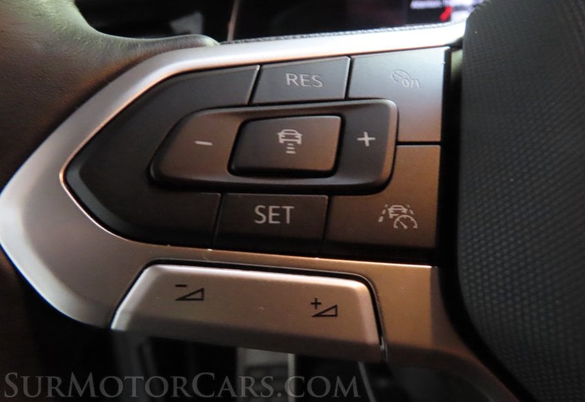 2025 Volkswagen Jetta Sport - Image 42