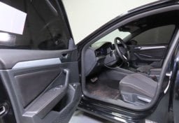 2025 Volkswagen Jetta Sport - Image 27