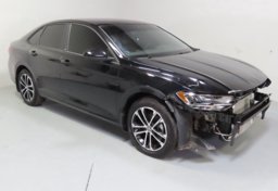 2025 Volkswagen Jetta Sport - Image 2