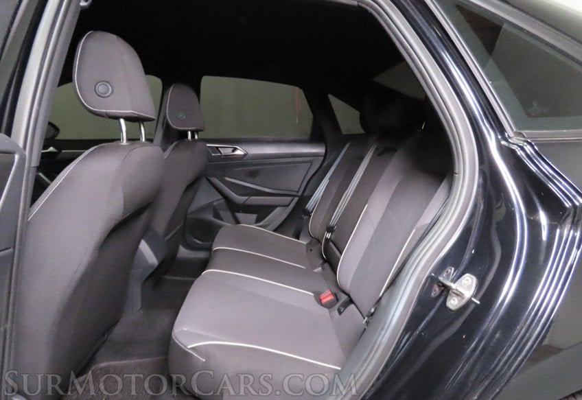 2025 Volkswagen Jetta Sport - Image 17
