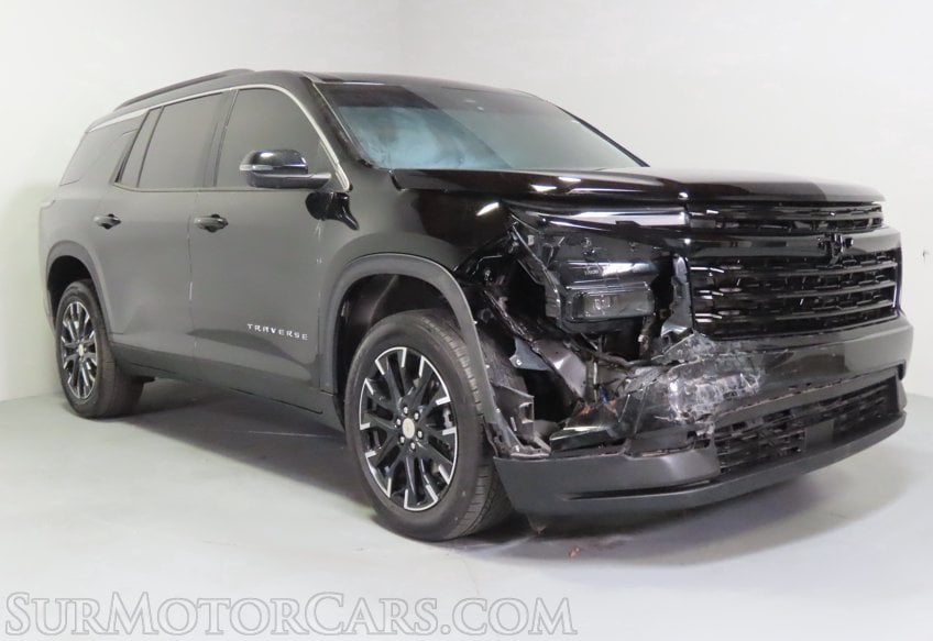 2024 Chevrolet Traverse LT - Image 4