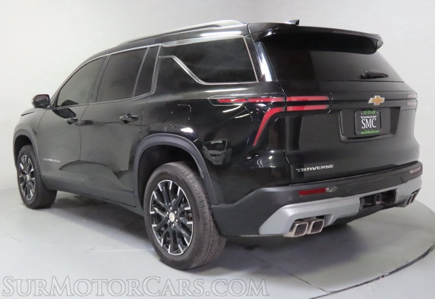 2024 Chevrolet Traverse LT - Image 7