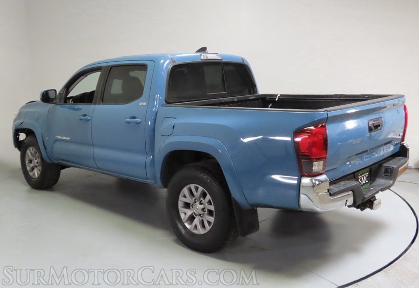 2019 Toyota Tacoma SR5 - Image 7