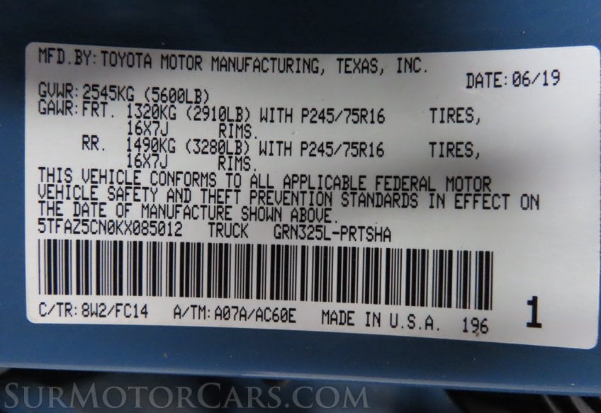 2019 Toyota Tacoma SR5 - Image 32