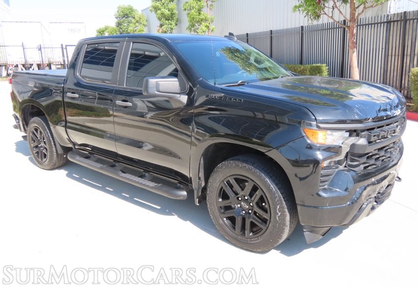 2024 Chevrolet Silverado 1500 Custom