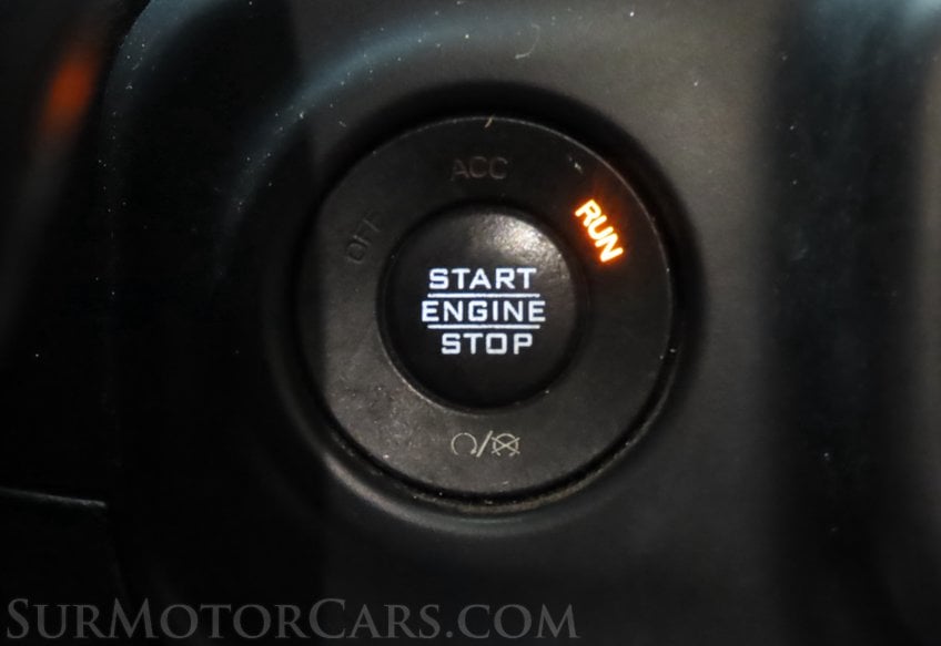 2020 Jeep Wrangler Unlimited Sahara - Image 31
