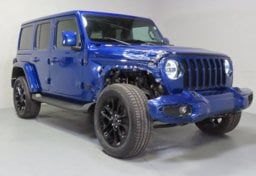 2020 Jeep Wrangler Unlimited Sahara - Image 4