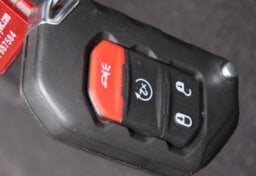 2020 Jeep Wrangler Unlimited Sahara - Image 22