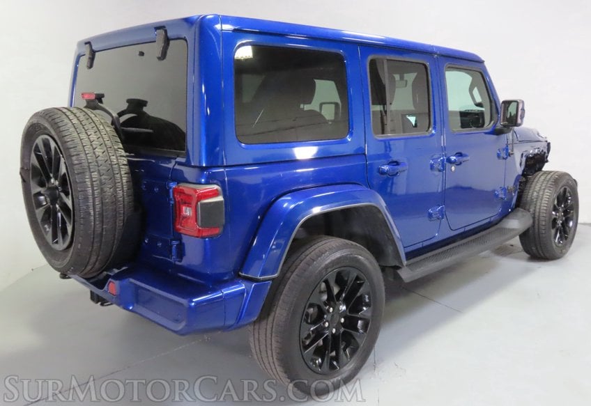 2020 Jeep Wrangler Unlimited Sahara - Image 9