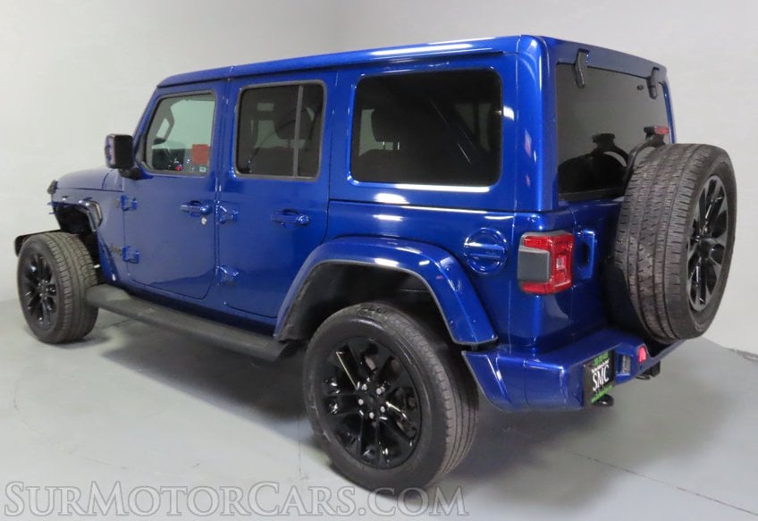 2020 Jeep Wrangler Unlimited Sahara - Image 10