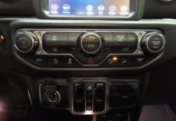 2020 Jeep Wrangler Unlimited Sahara - Image 34