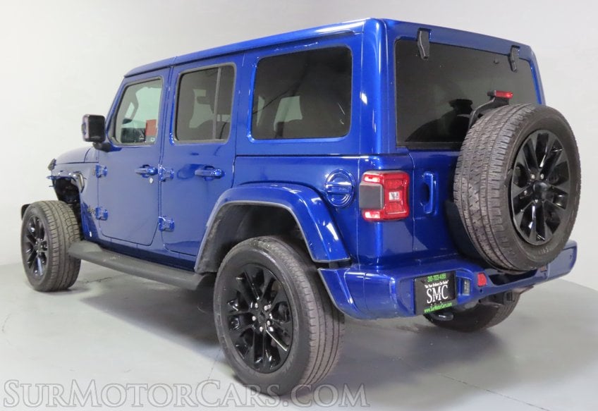 2020 Jeep Wrangler Unlimited Sahara - Image 8