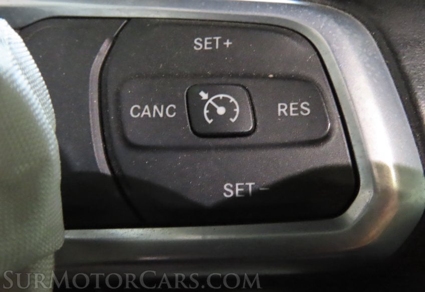 2020 Jeep Wrangler Unlimited Sahara - Image 38